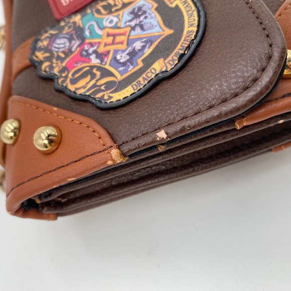 Harry Potter Hogwarts Trunk Crossbody Bag Wallet Brown Gold Studs 9 3/4 Patch - Picture 7 of 14